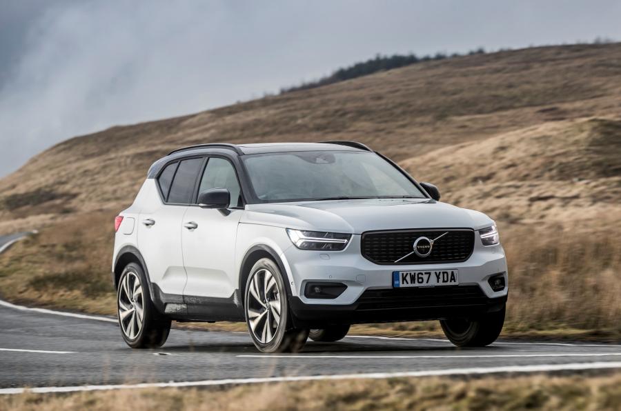  Volvo XC40 T5 R-Design 2017 года  (UK) (фото 40 из 41)